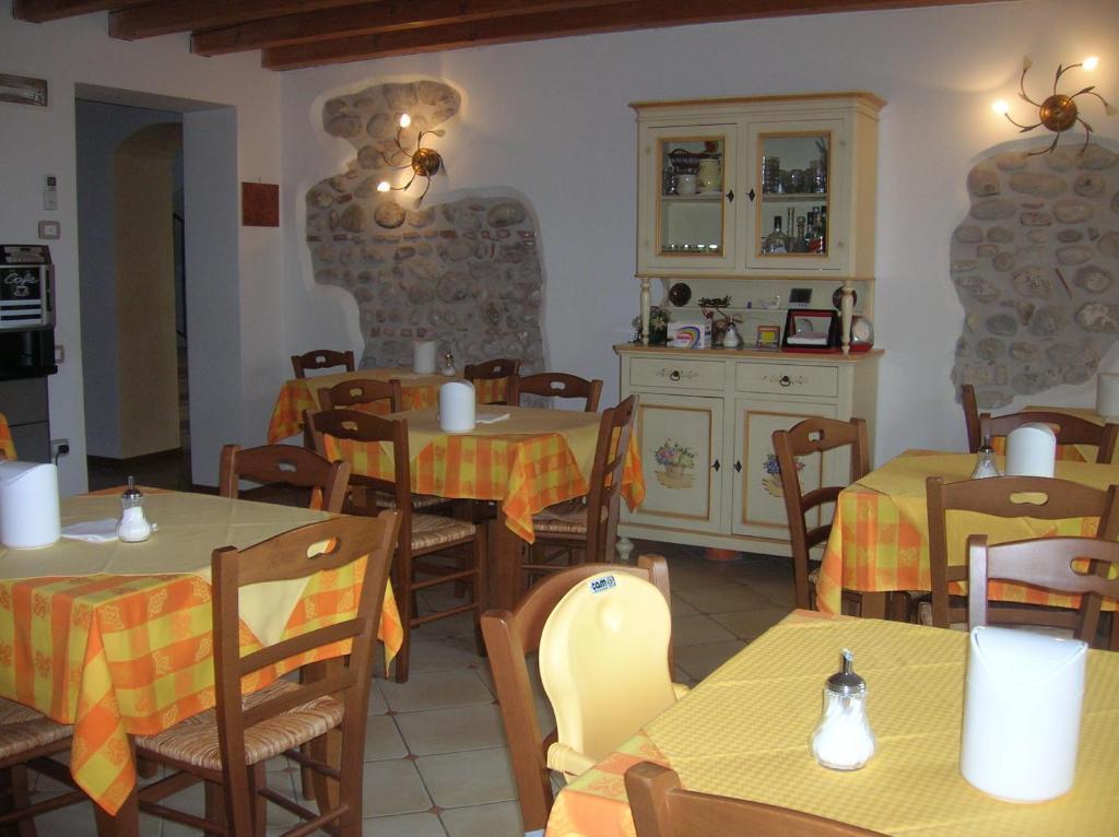 Agriturismo Colombarola Сона Екстериор снимка