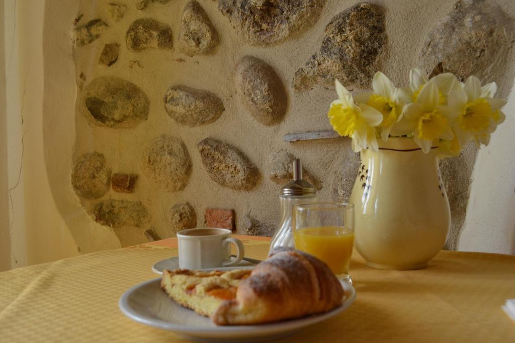 Agriturismo Colombarola Сона Екстериор снимка